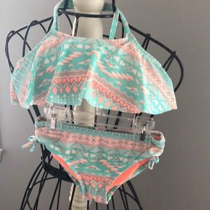 Girl’s Gianni Bini bikini